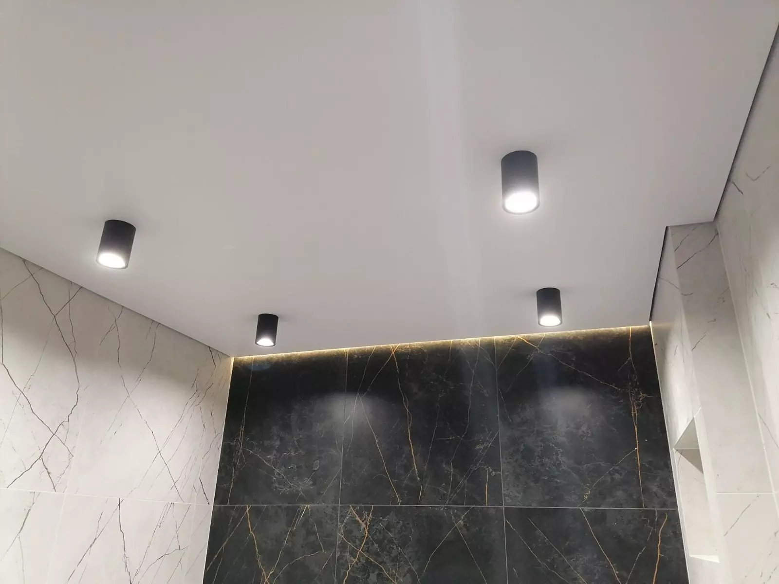 Сургут, Игоря Киртбая, 12, фото 3