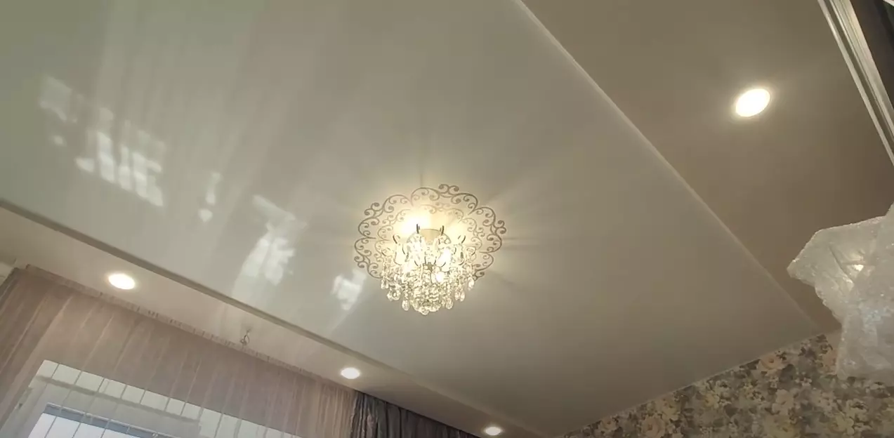 Сургут, Игоря Киртбая, 17, фото 1