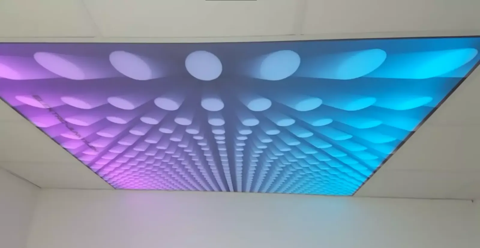 3D натяжной потолок для офиса — Воткинск, улица им. Вадима Сивкова, 109, фото 2